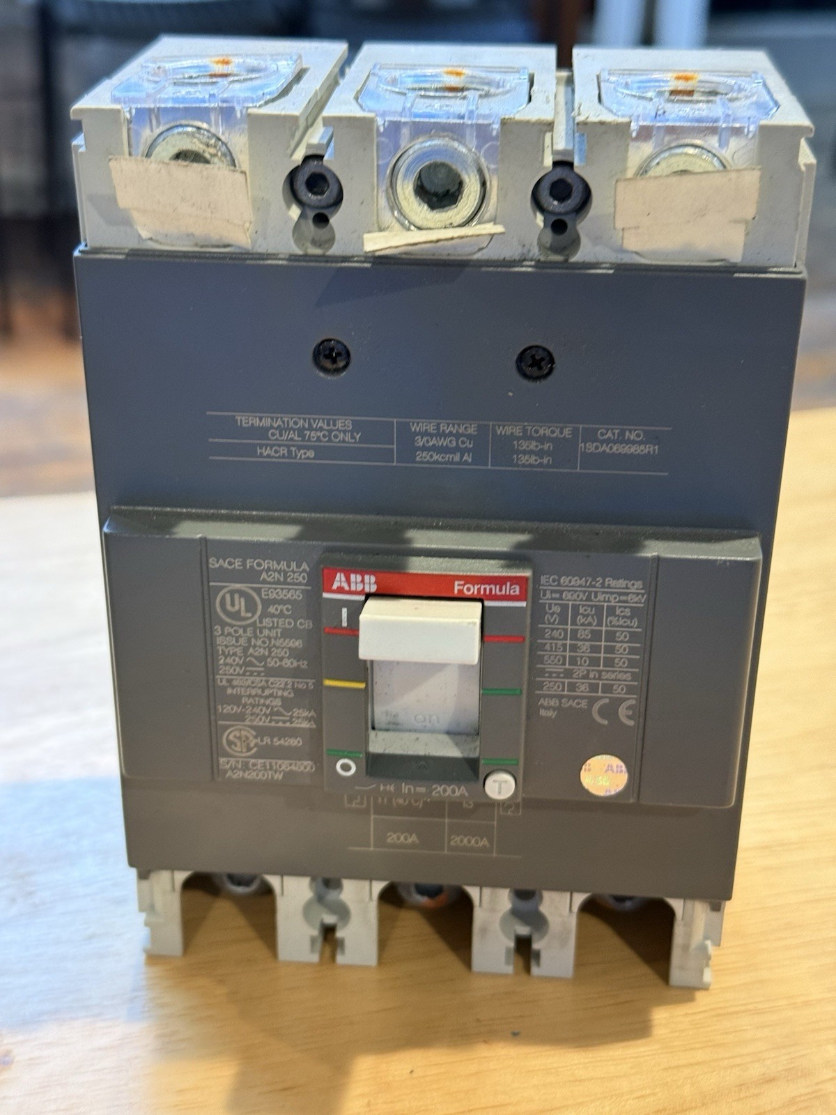 A2N200TW | 1SDA069798R1, ABB FORMULA CIRCUIT BREAKER