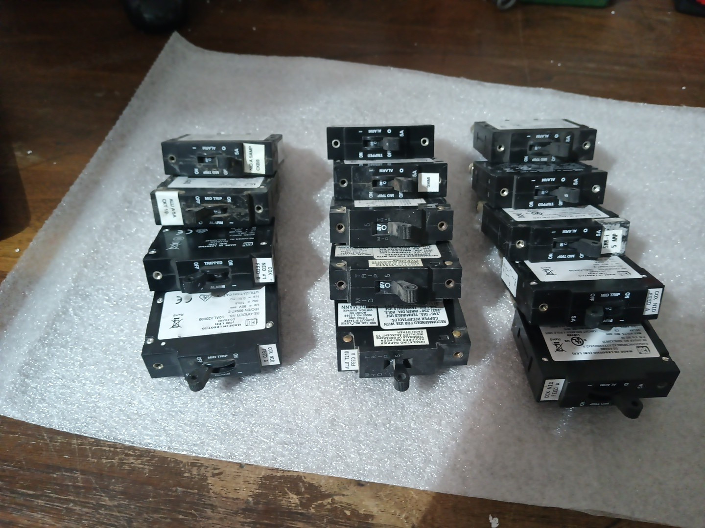 14 Count CB Circuit Breaker DP-3816 14-1 AWG 5AMP