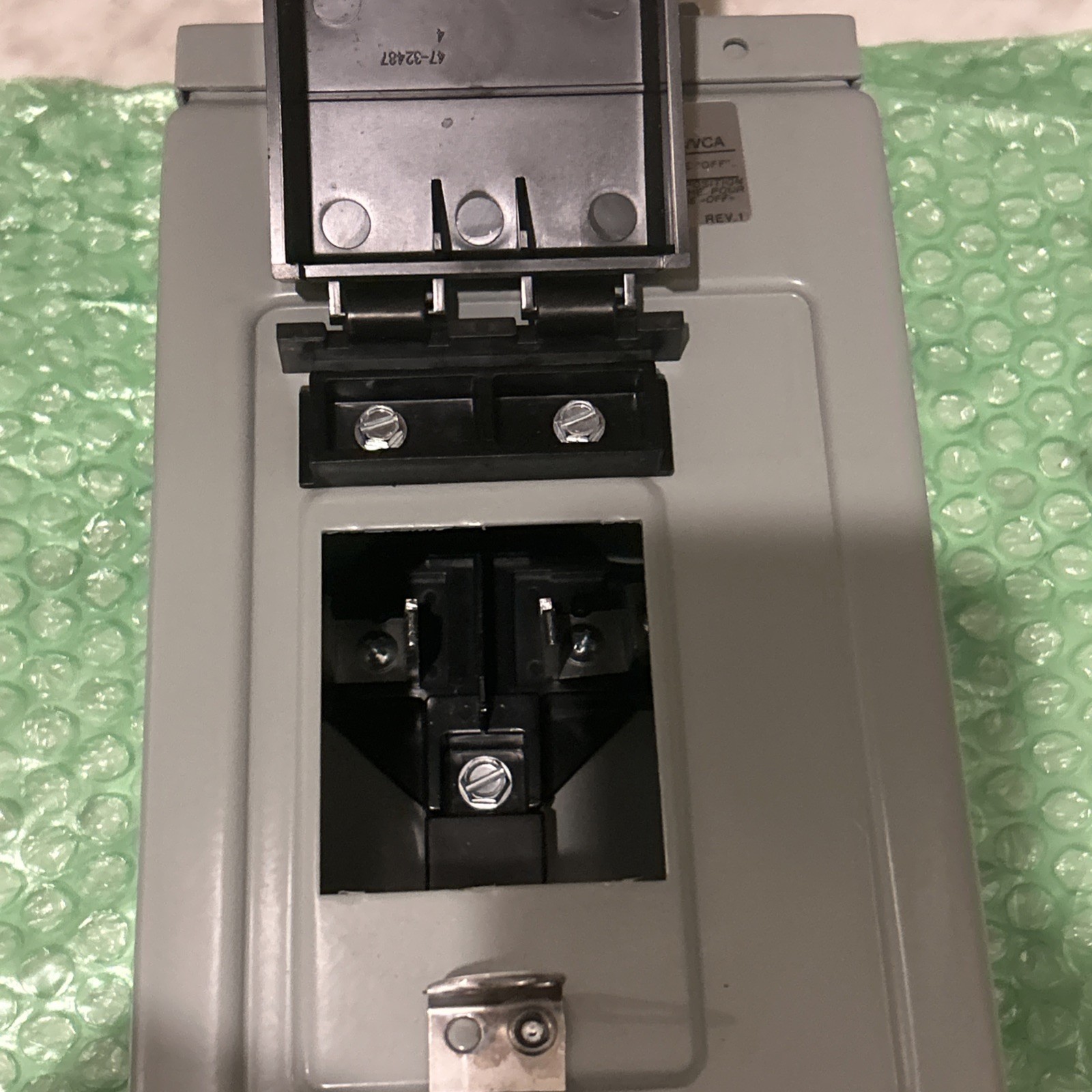 Eaton BR50SPAST Breaker Enclosure 50A 240V 1PH3W Only Box