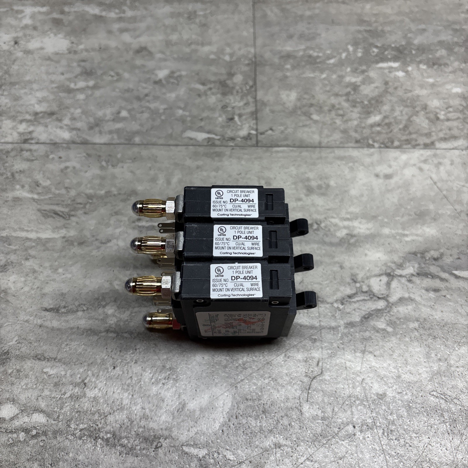 Lot Of 3 Carling CT1-X0-16-045-A21-MJ Bullet Circuit Breaker 1 Pole 30 Amp 80VDC