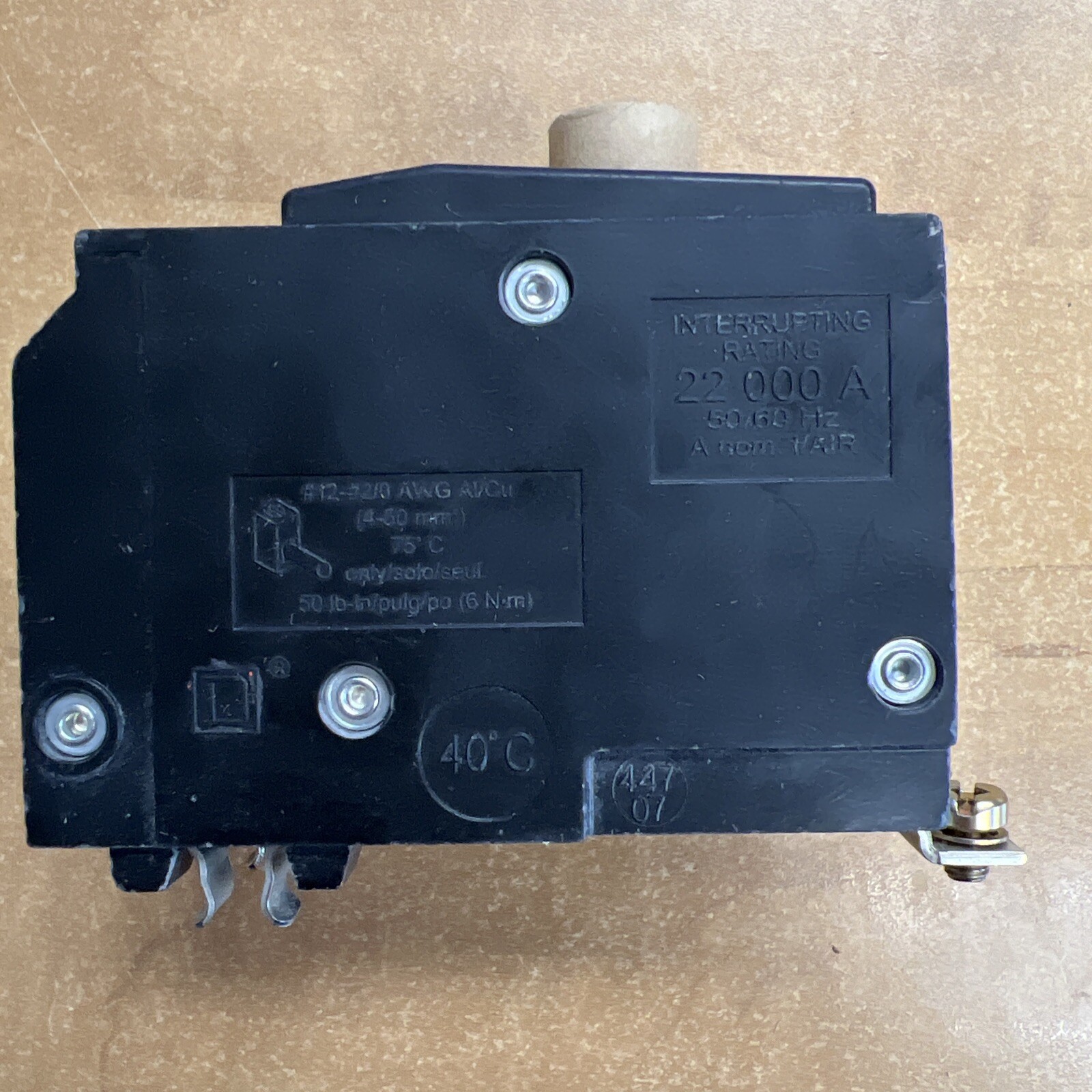 Square D QOB360VH – 60A 240V 50-60 Hz Bolt-on Circuit Breaker – **New in Box**