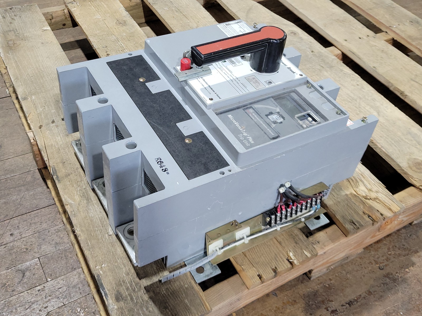 General Electric TP1616TTR Power Break Circuit Breaker 1600A 3P 600VAC Trip Plug