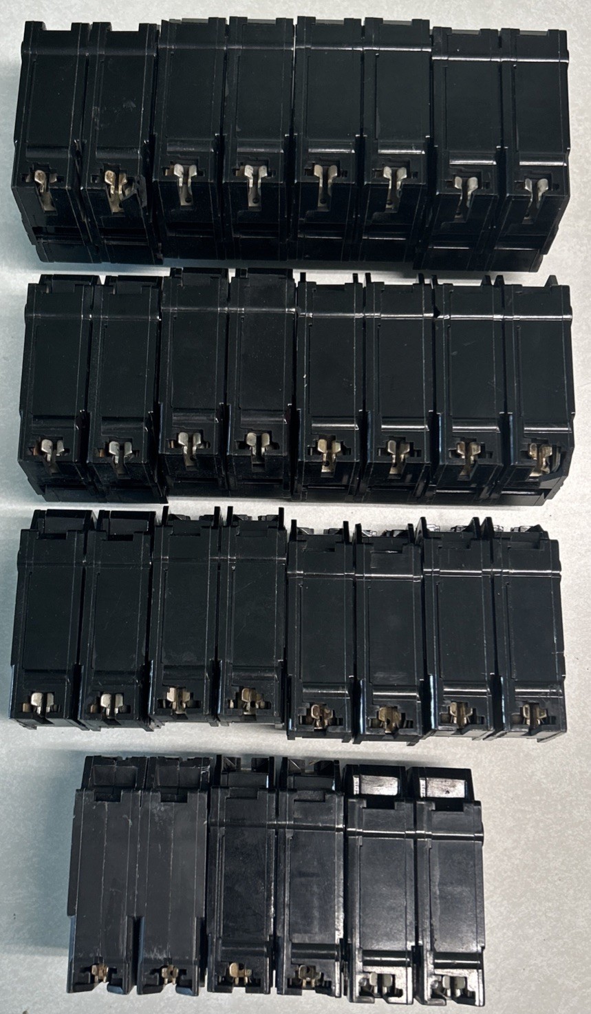 GE 2 Pole 20 Amp THQL2120 CU-AL TQL-AC 40C Circuit Breaker Lot of 15