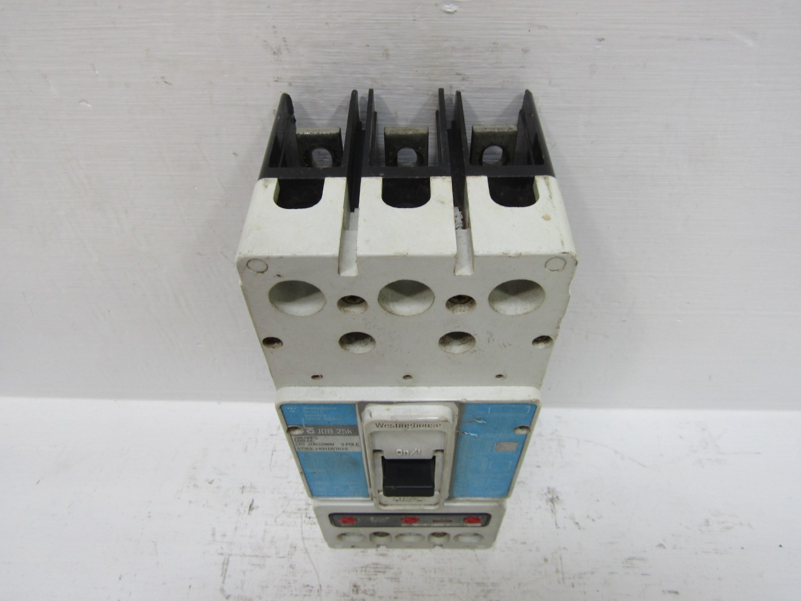 Westinghouse JDB3200W 200 Amp 600V 3-Pole Circuit Breaker with 200A JT3200T Trip