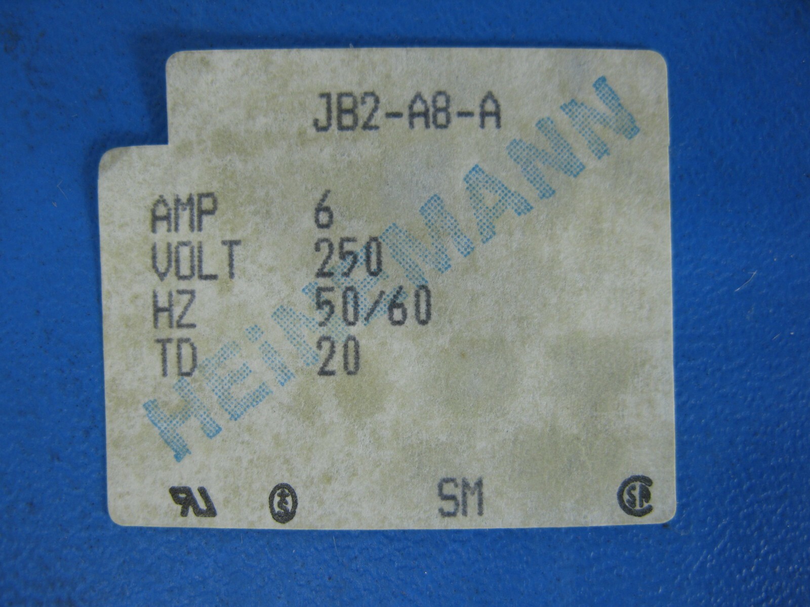Heinemann JB2-AB-A-0006-20-E 6 Amp 250 V Medium Delay 18x Inrush Snap-In Panel