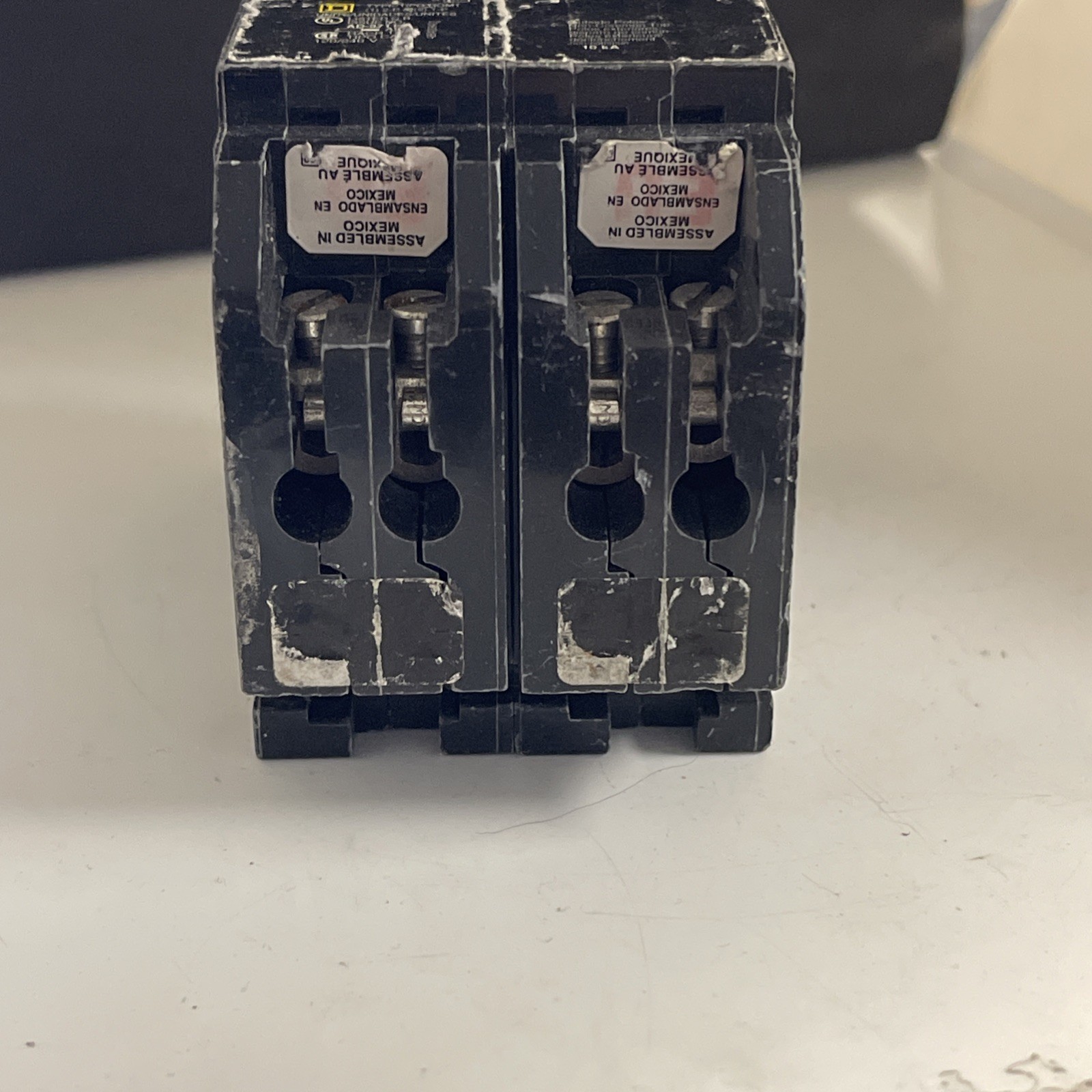 HOMT2020230 Homeline Quad Two 1 Pole 20 Amp One 2P 30 Amp Plug In Tandem Breaker