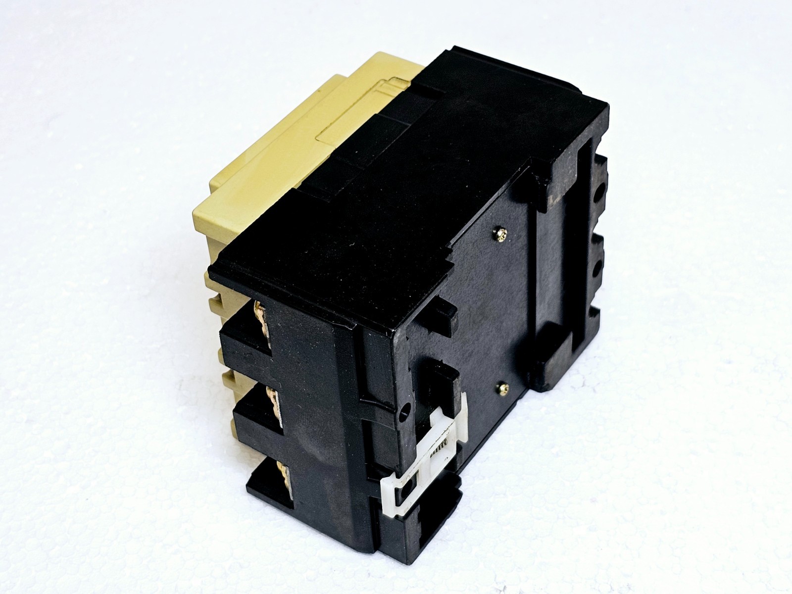 DACO MCCB DBE 33BN MOLDED CASE CIRCUIT BREAKER 303W 20A