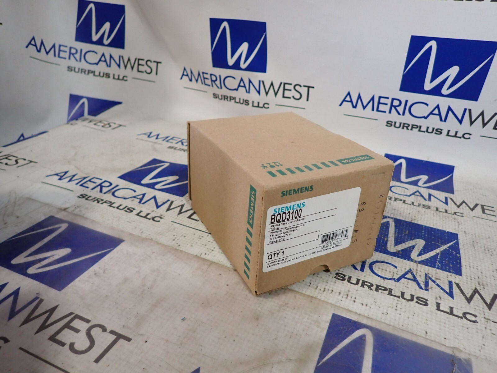 NEW in box Siemens BQD3100 3p 100 amp 14kA@480v Gray Style
