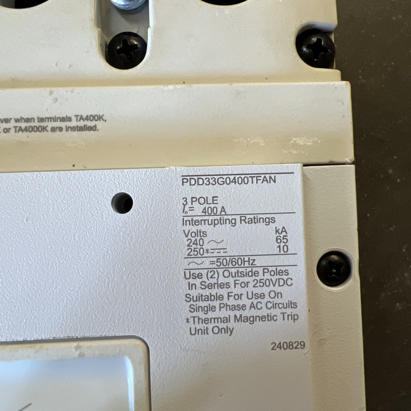 Eaton PDD33G0400TFAN Circuit Breaker 400A 240V PDD 400 Amp 3 Pole refurbished