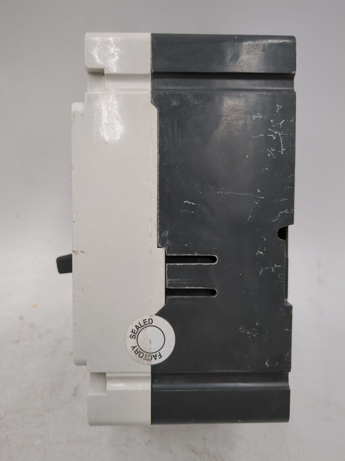 Eaton HFD3080 Circuit Breaker 80A 3P 600V 3PH HFD 65k 80 Amp 3 Pole Used