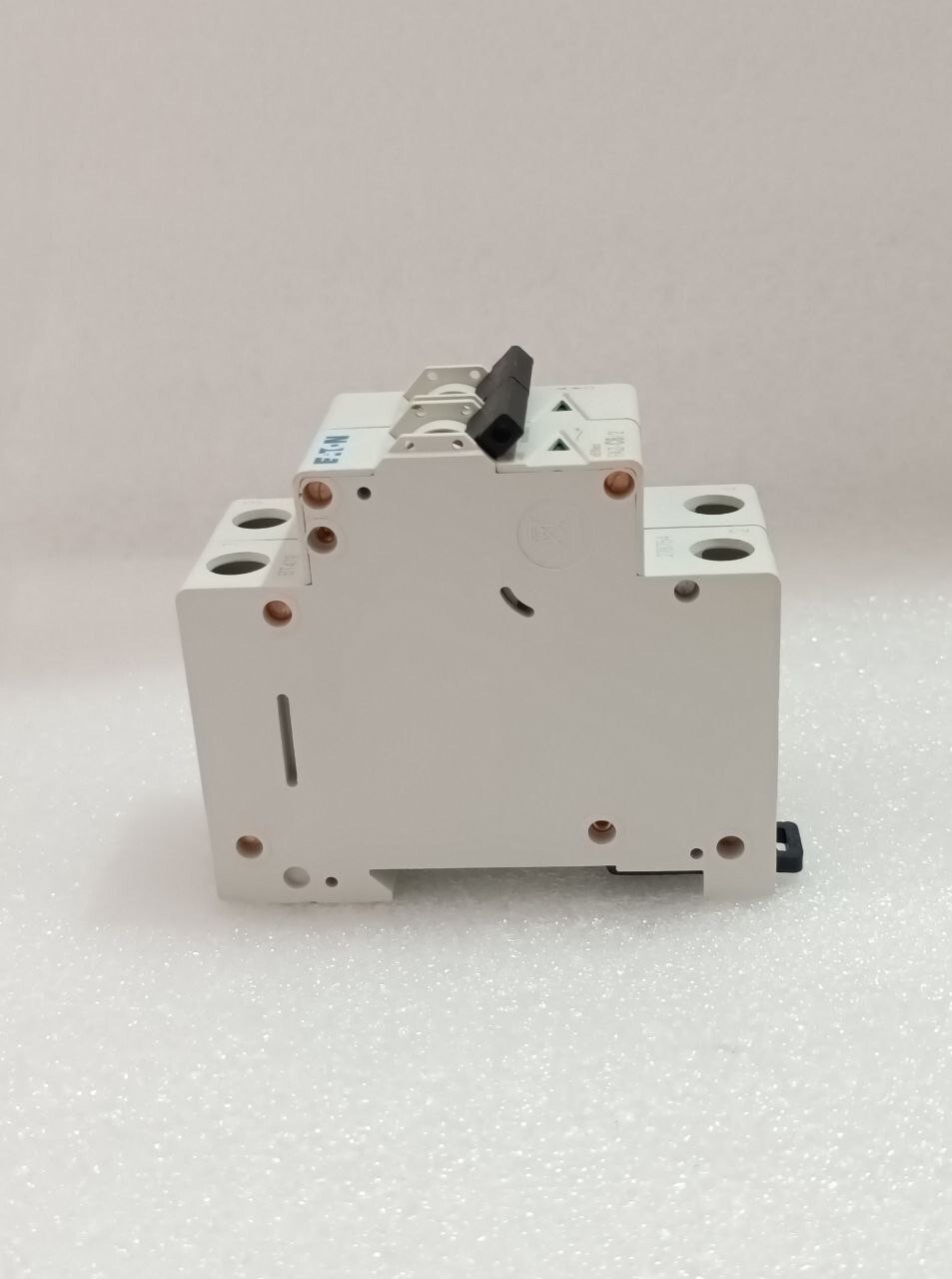 NEW Eaton FAZ C6/2 2 Pole 6A C 15kA Moeller series Miniature Circuit Breaker
