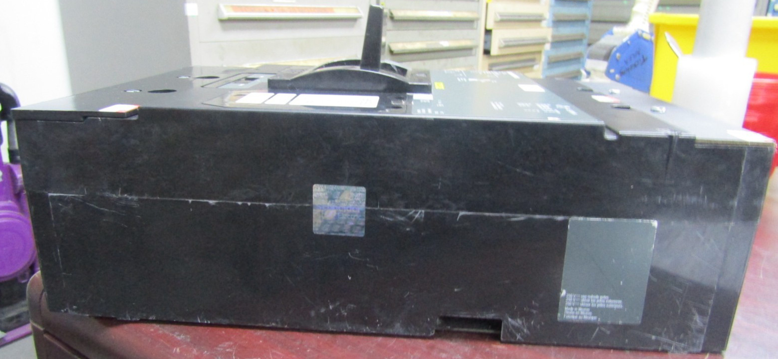 😍SQUARE D 1000A CIRCUIT BREAKER WITH SHUNT AND AUX 600VAC/250DC MHL3610001426