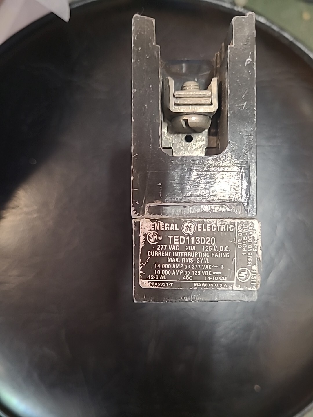 GE TED113020 277V Main Breaker