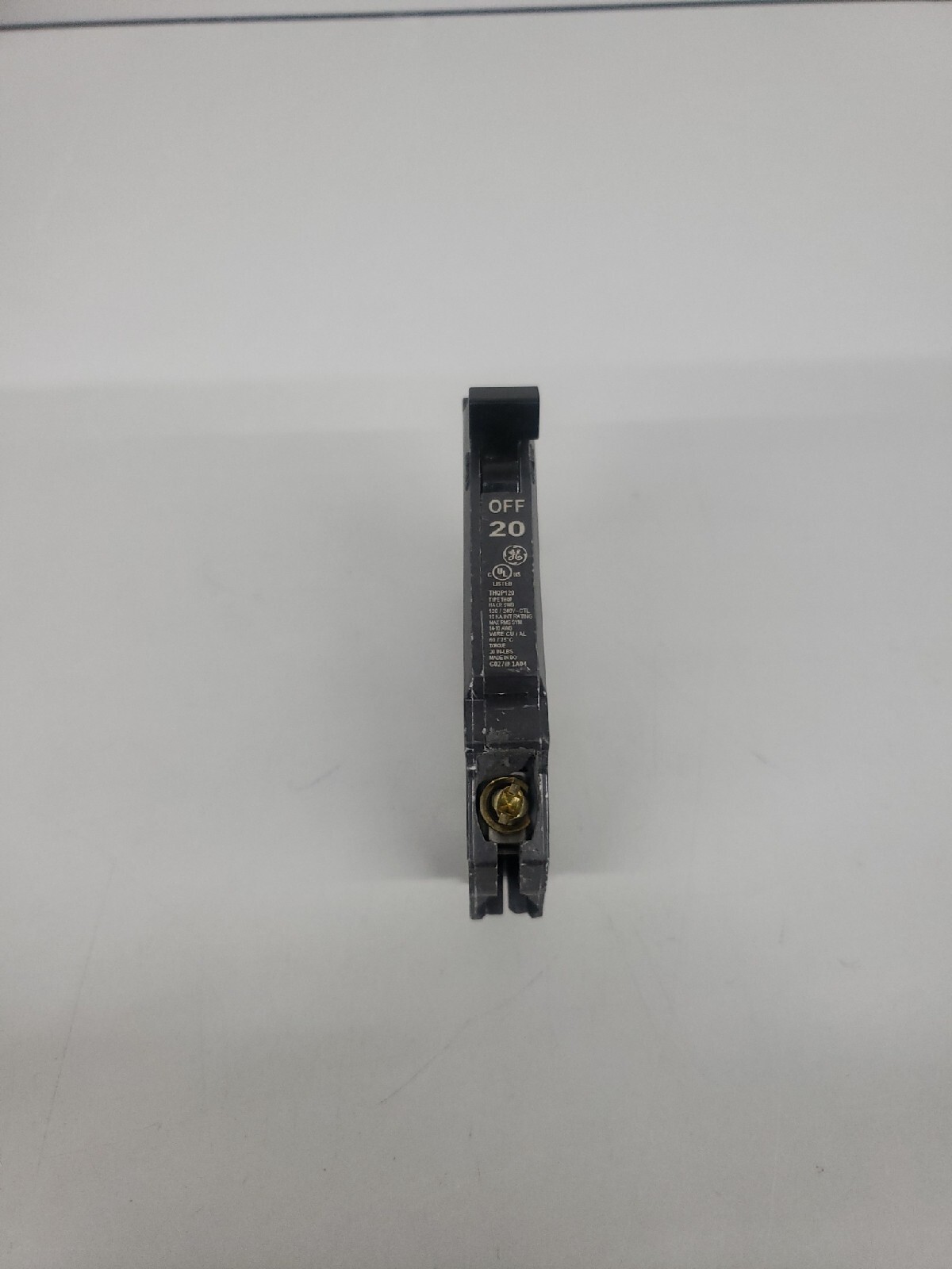 1- GE THQP120 Circuit Breaker NNT 20 Amp 1 Pole 120V Thin Breaker Plug-On NOS