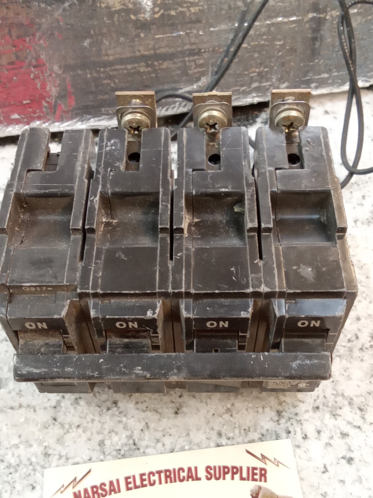GE/THQB32060/60A/3P/240V/THQB/BOLT ON/GROVE/W/TQSTA1/SHUNT TRIP/BREAKER/USE(19D2