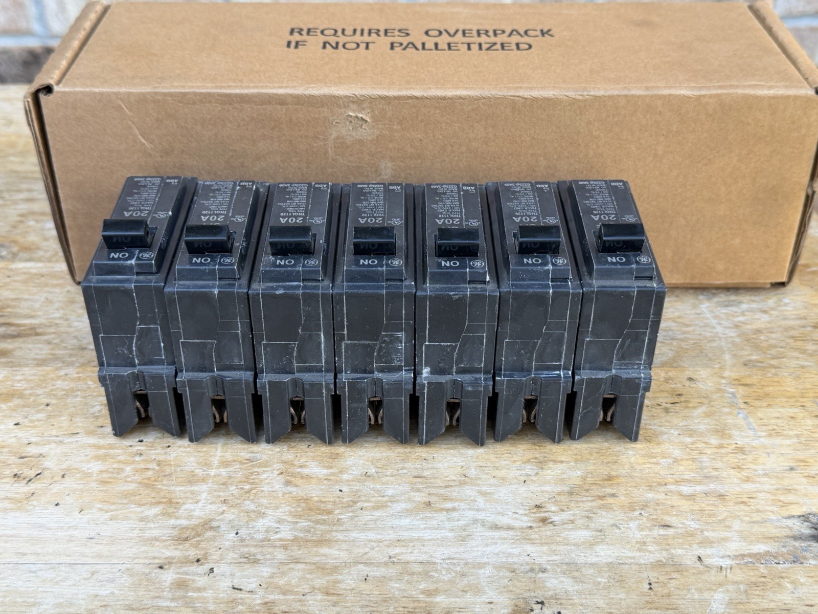 7 – GE THQL1120 Circuit Breakers – 1 Pole – 20 AMP – 120/240 VAC – 10kA – NEW