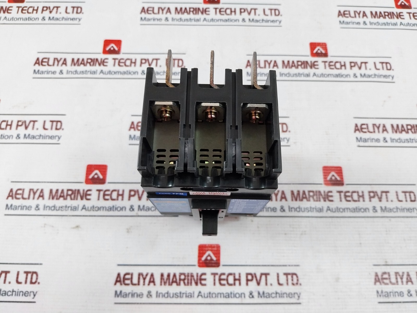 Terasaki XS50NS Tembreak 3 Pole Circuit Breaker 30A AC600V DC250V