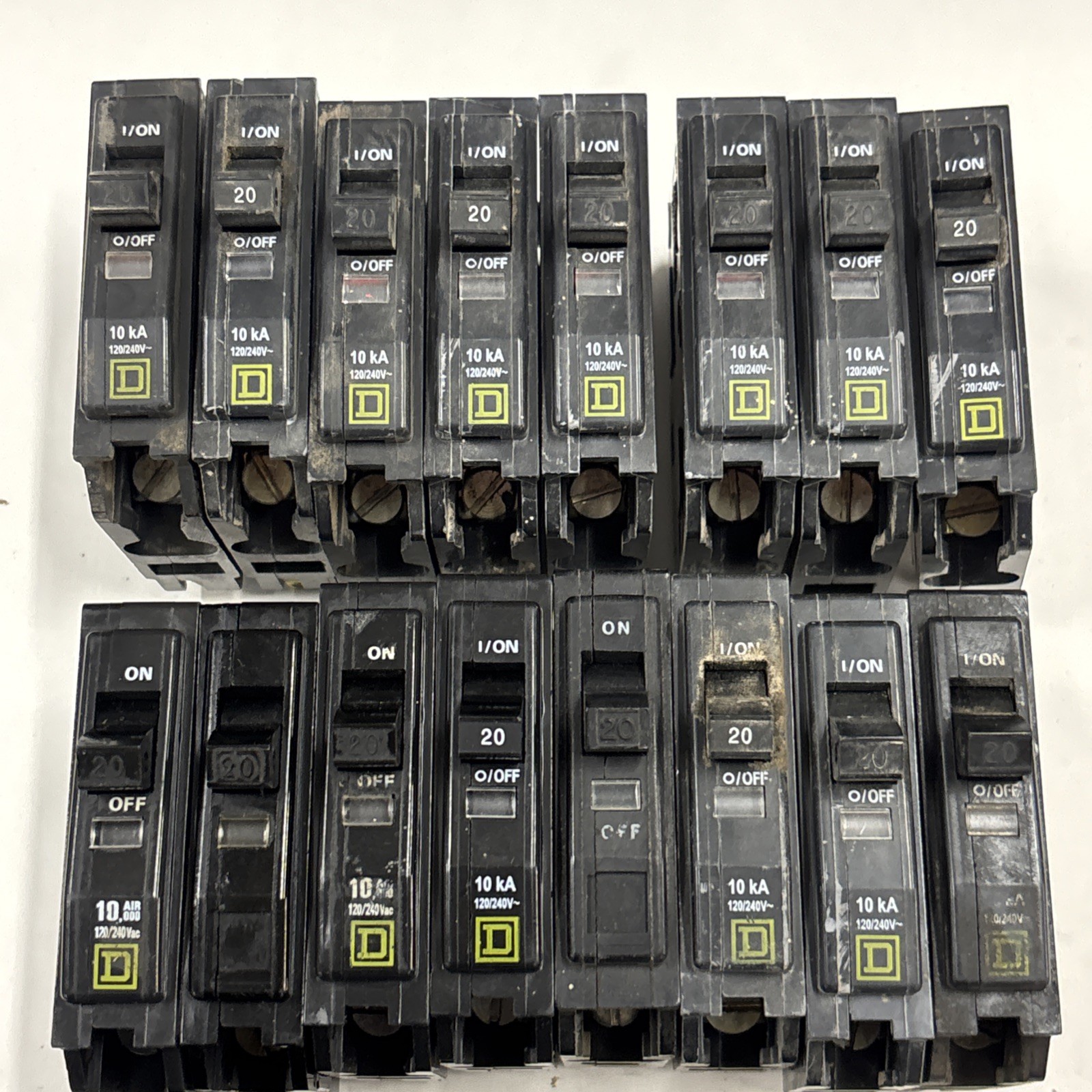 SQUARE D QO120 20A Circuit Breakers Type Q0 120/240V 1-Pole LOT OF 6