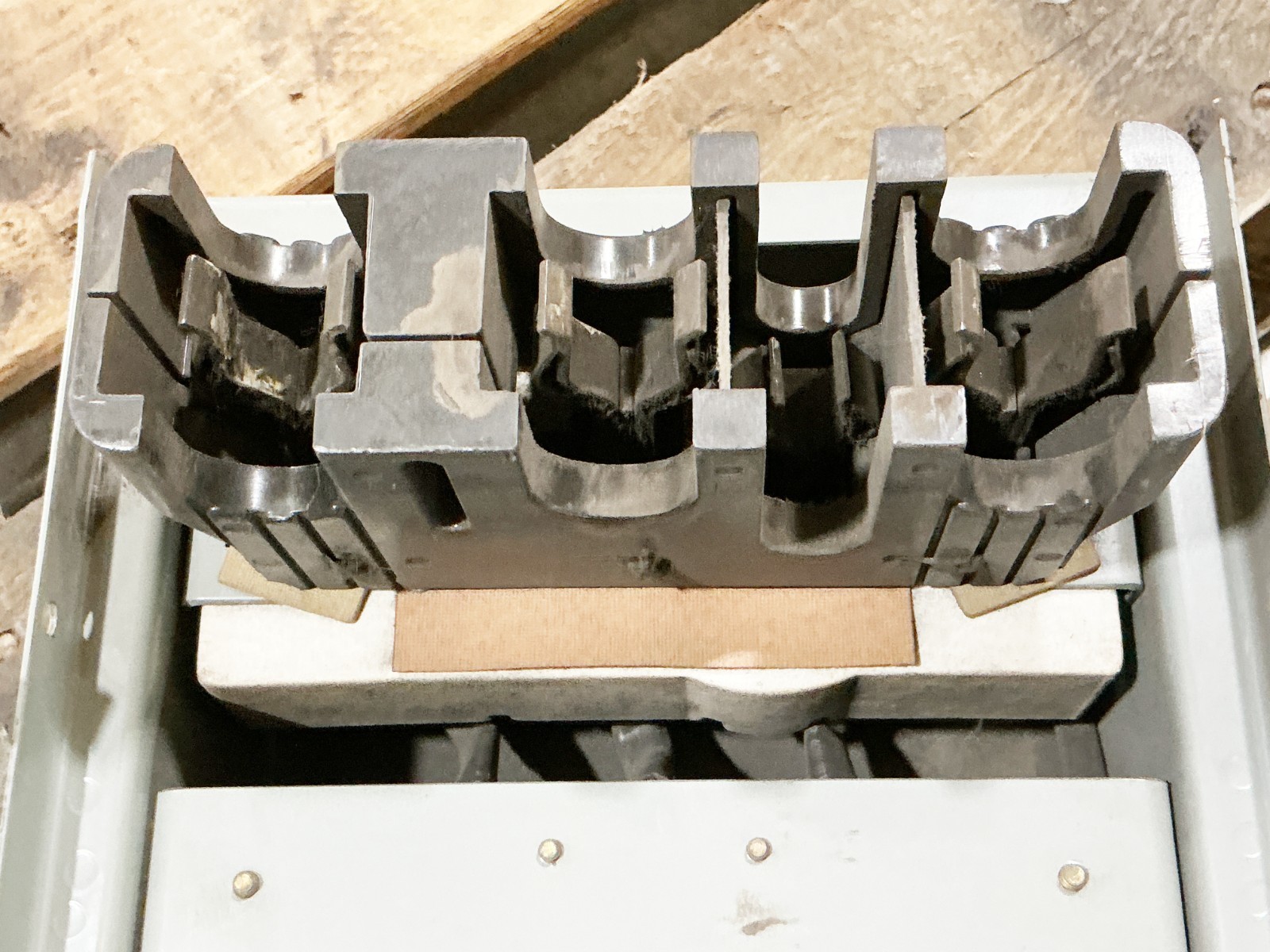 Square D SD75460 Circuit Breaker Plug In Unit 690V 60A series 3 3P4W