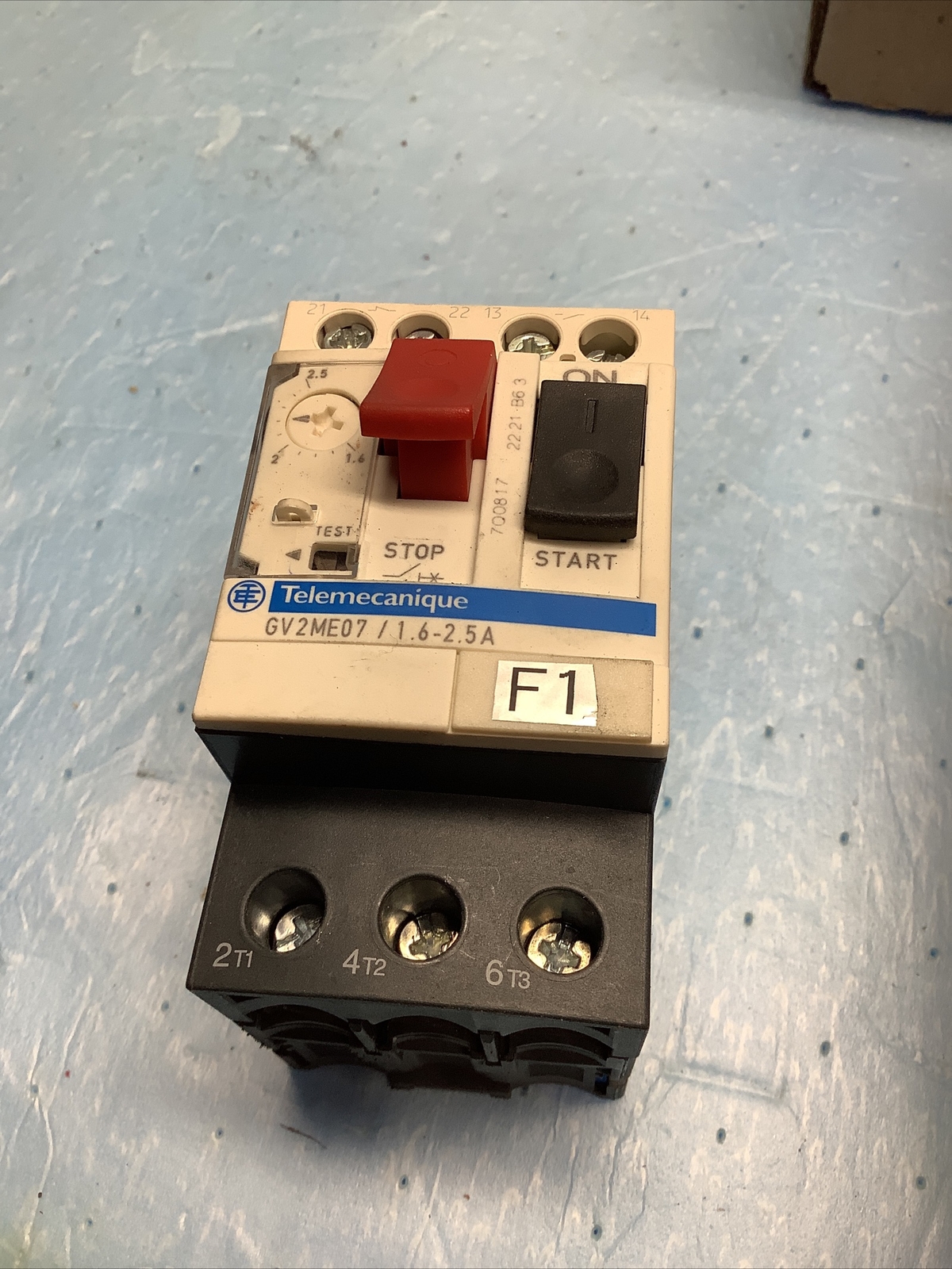 TELEMECANIQUE GV2-ME07 MOTOR PROTECTOR CIRCUIT BREAKER 1.6-2.5A (st122)