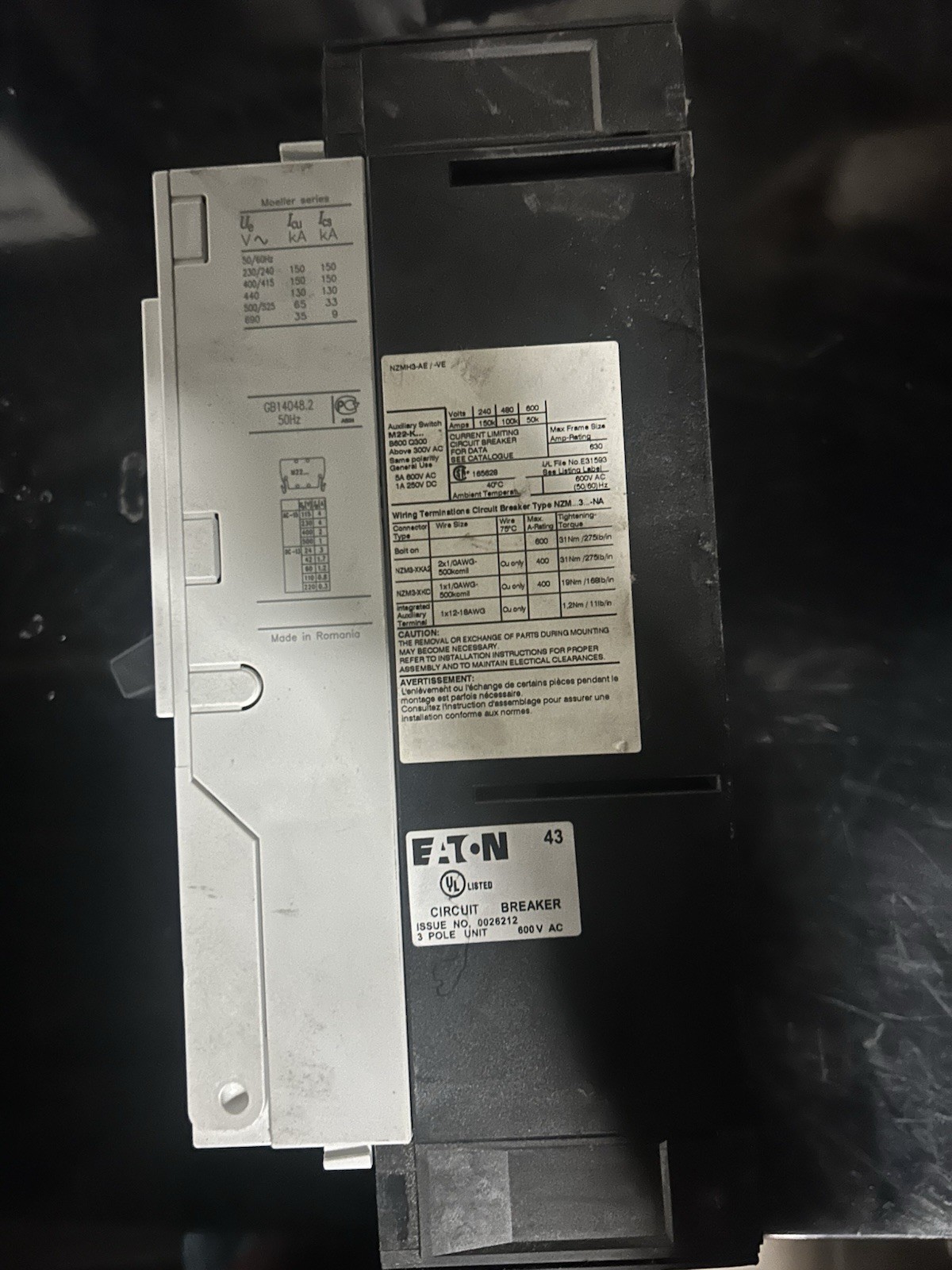 EATON NZM 3 NZM3-H3 500A 3P 600V AC Circuit Breaker Trip Indicator