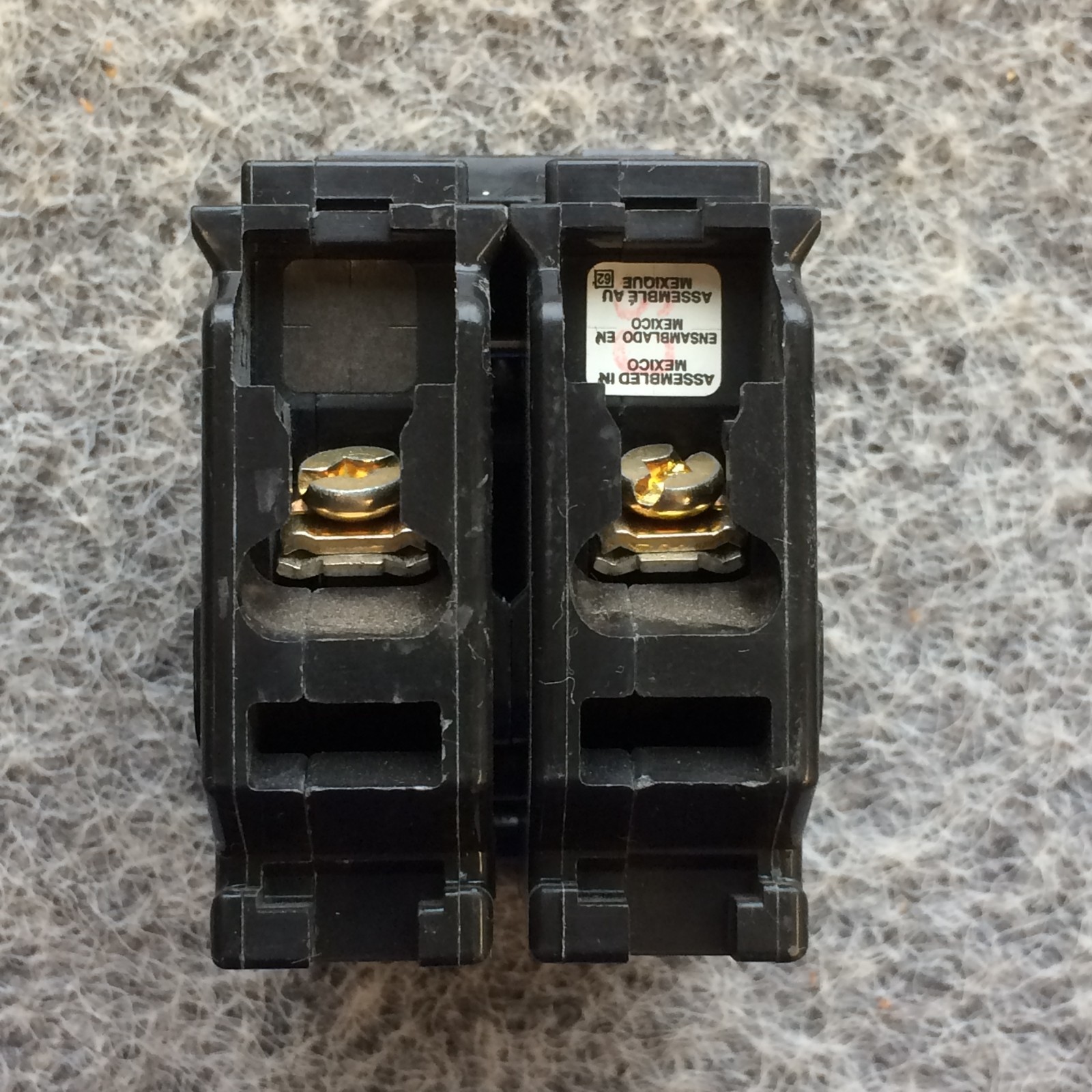 NEW! Mini circuit breaker, Homeline, 30A, 2 pole, 120/240 VAC, 10 kA HOM230 NEW
