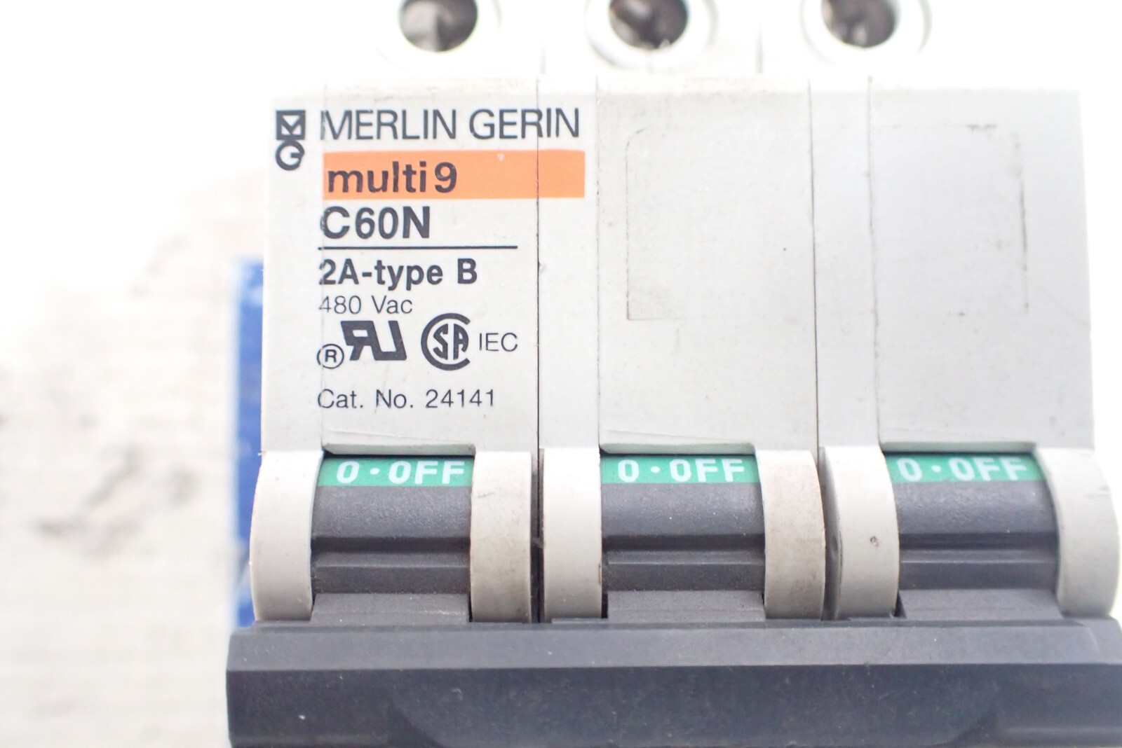 Merlin Gerin Multi9 24141 C60N 2A Type B 480 Volt Din Rail Circuit Breaker