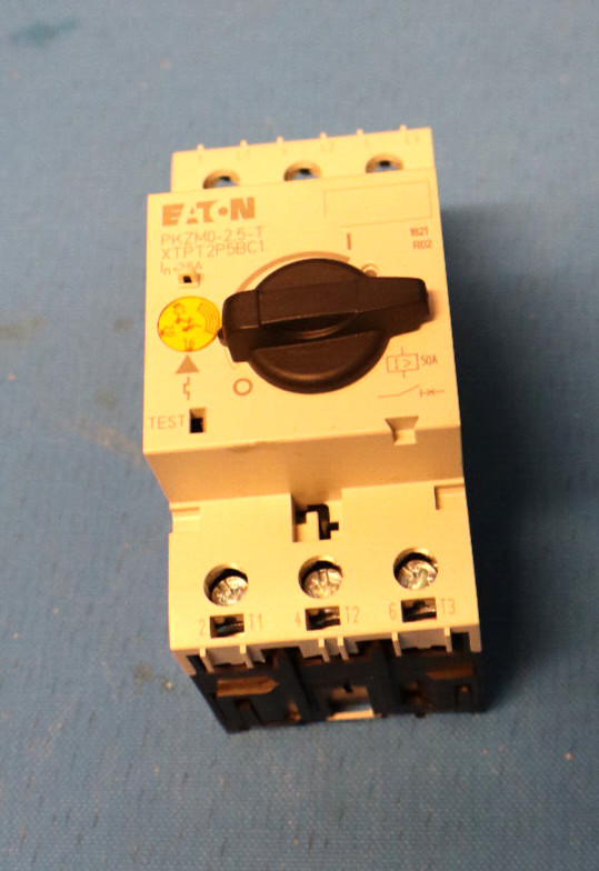 New Eaton PKZM0-2.5-T Motor Circuit Breaker