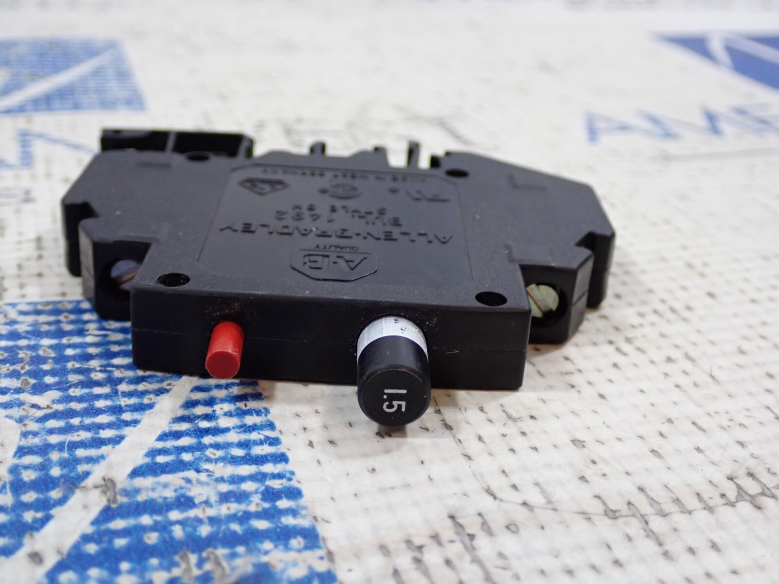 ALLEN BRADLEY 1492-GH015 SERIES B CIRCUIT BREAKER 1.50A 250V