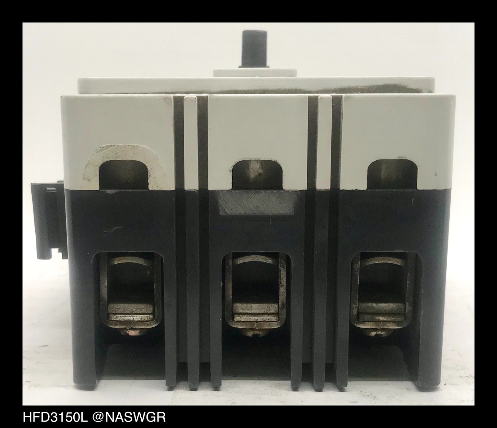 Westinghouse HFD3150L Molded Case Circuit Breaker w/ Aux&Al/Lo Switch ~ 150 Amp