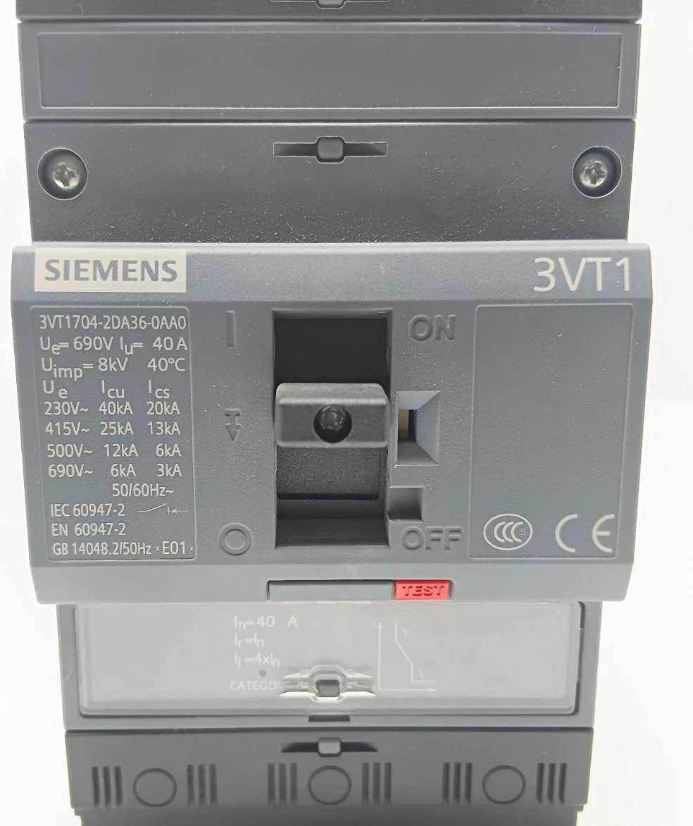 SIEMENS 3VT 1 CIRCUIT BREAKER 3VT1704-2DA36-0AA0 3 POLE 40 AMPS