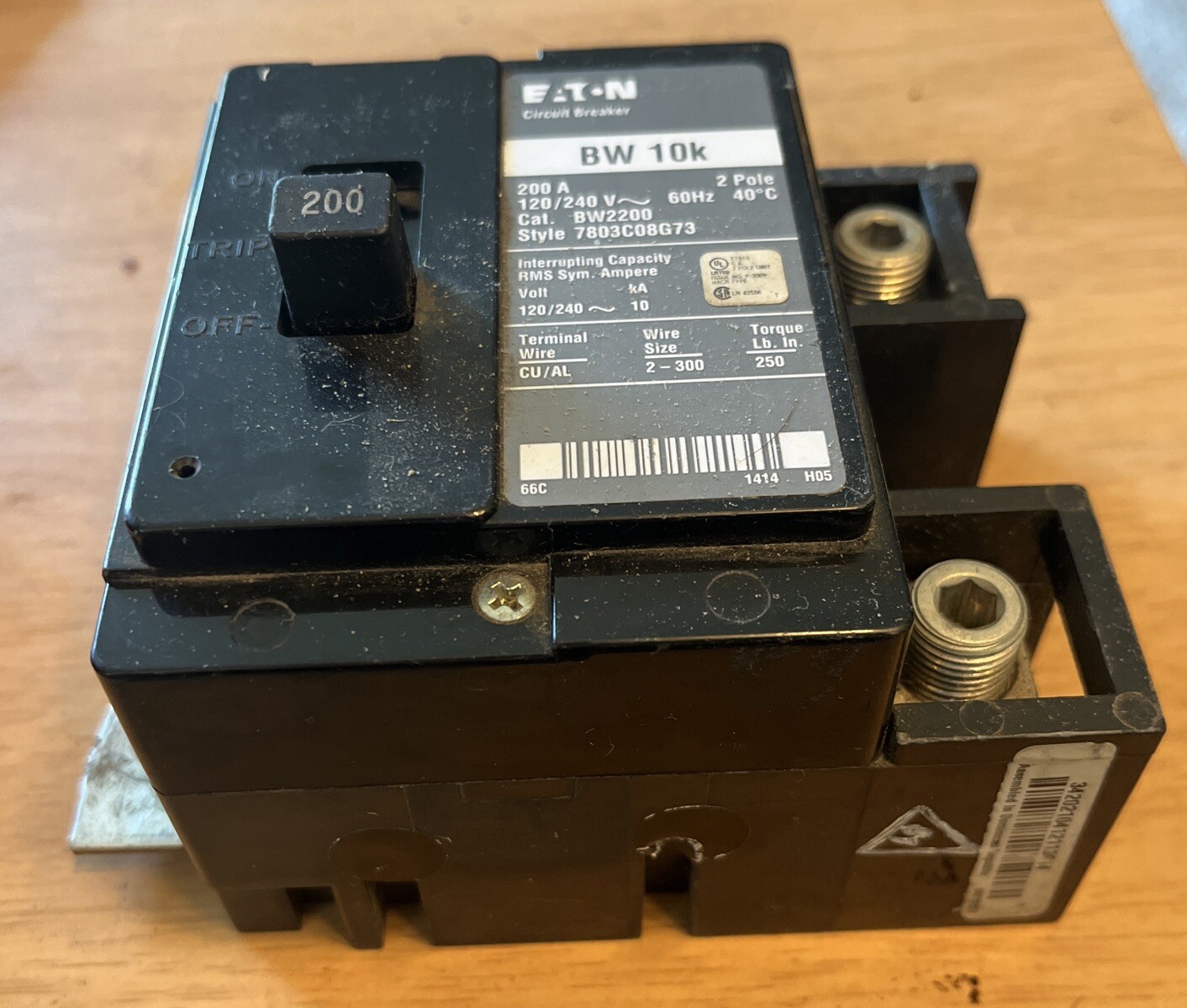 Eaton 200 Amp 2 Pole BW 10K 120/240V Main Circuit Breaker