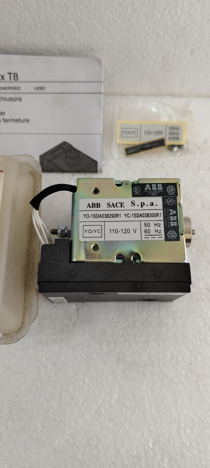 ABB Air Circuit Breaker YO/YC SACE S.P.A 1SDA038300R1 COIL FREE FAST SHIPPING