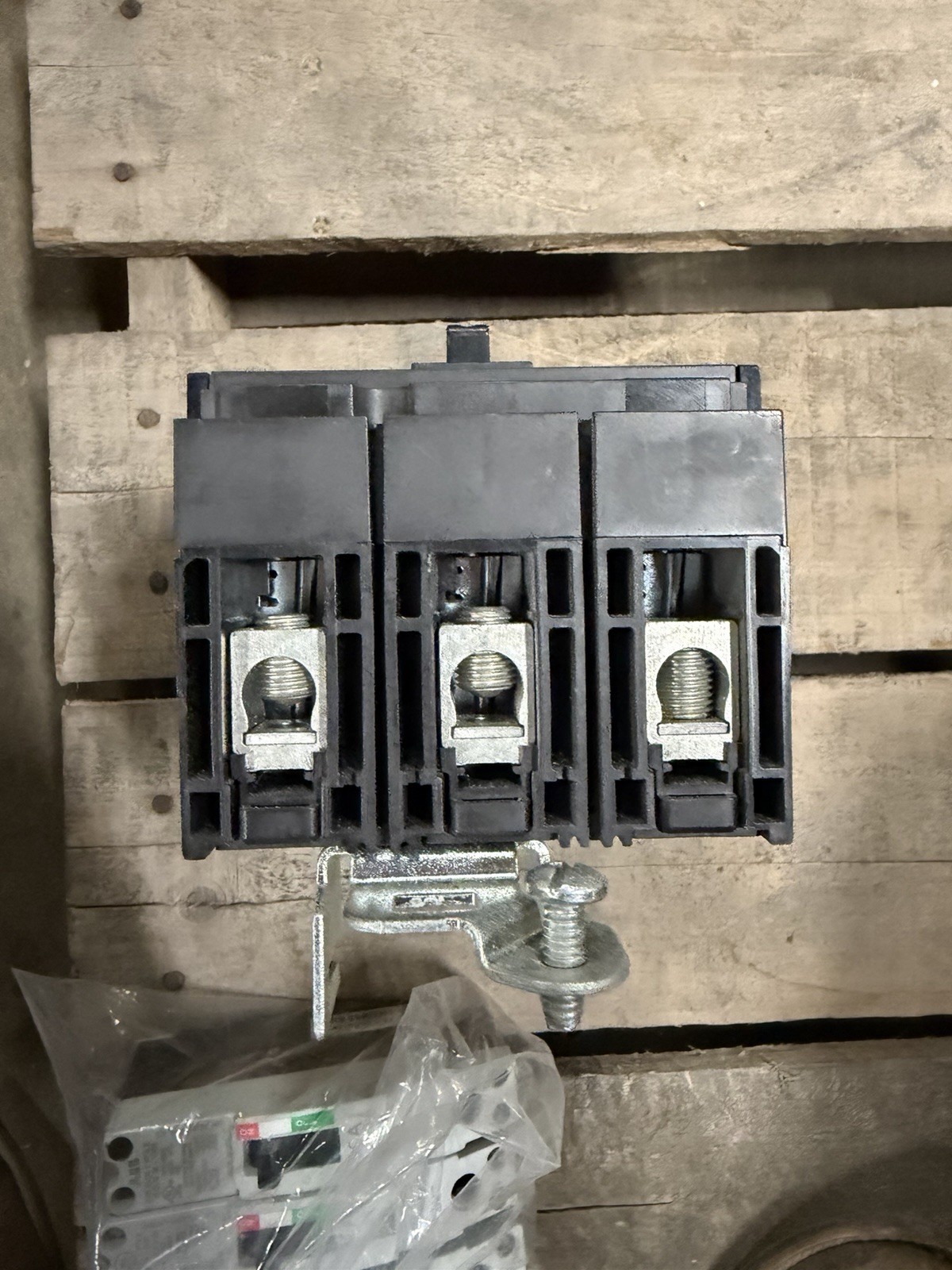 SQUARE D HJ060 HJA36020 600V 3PH I-LINE CIRCUIT BREAKER