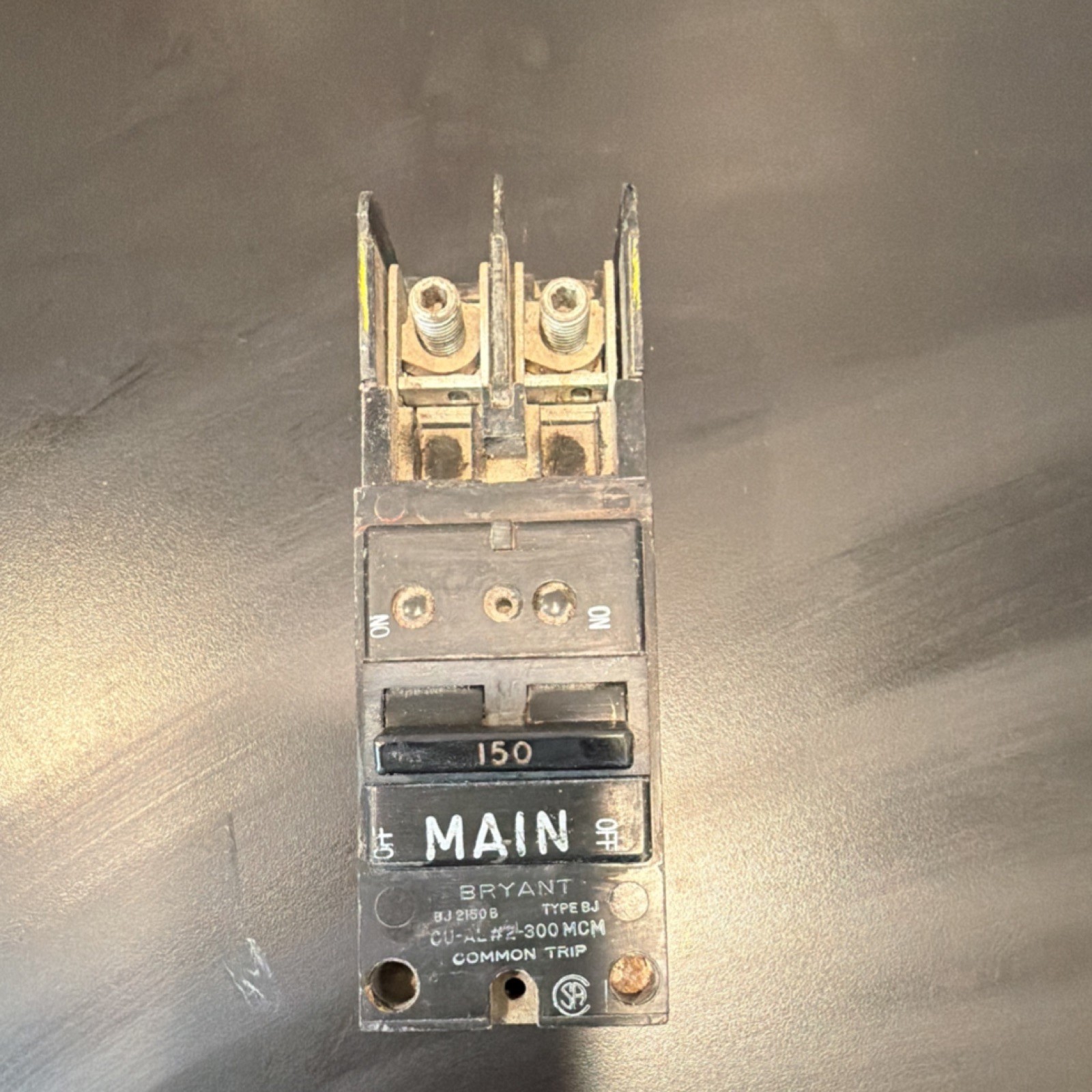 Bryant BJ2150B 150A 2-Pole Main Breaker 120/240V On/Off Black