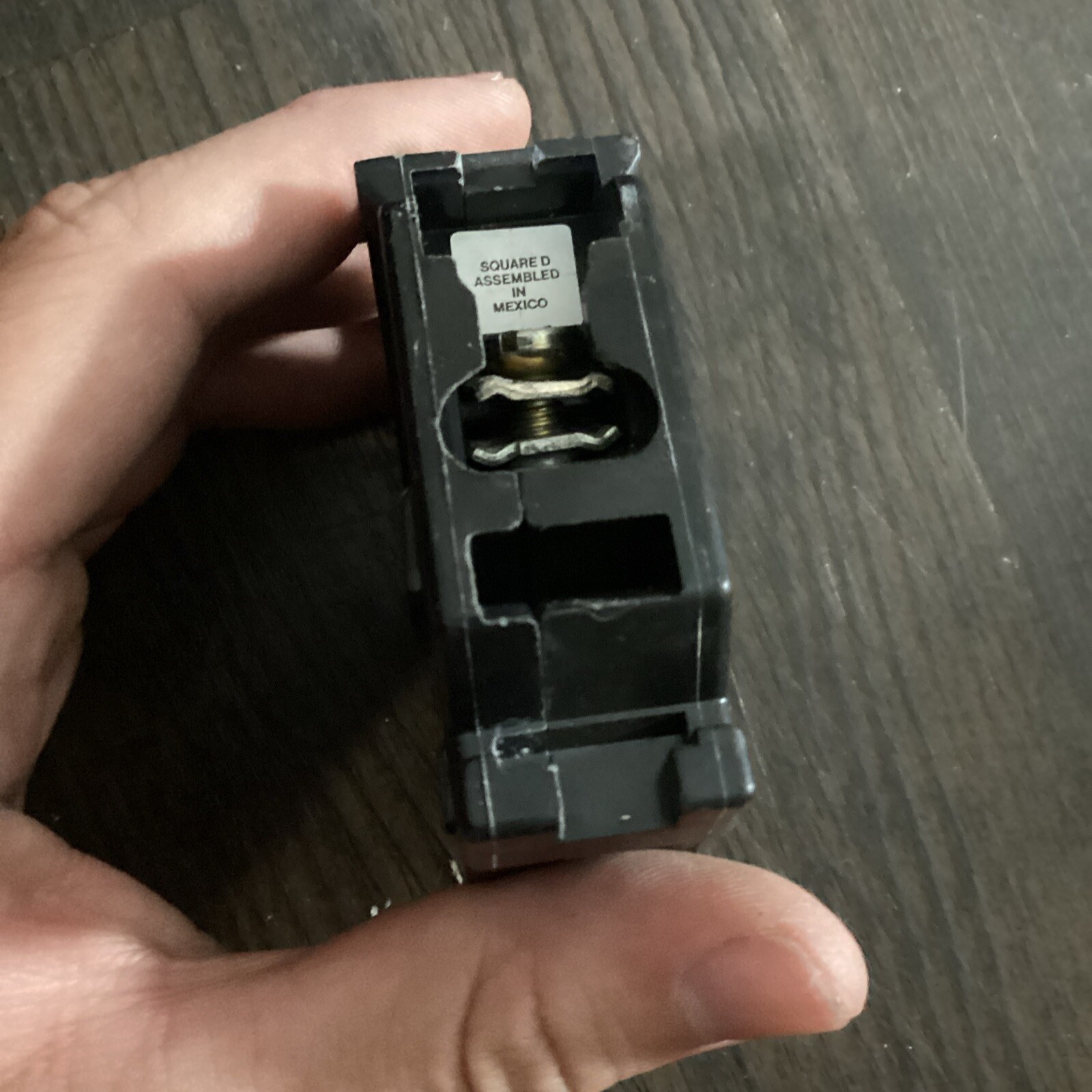 Square D – HOM120CP Homeline Circuit Breaker, 20-Amp, 120V, 1-Pole, HOM120