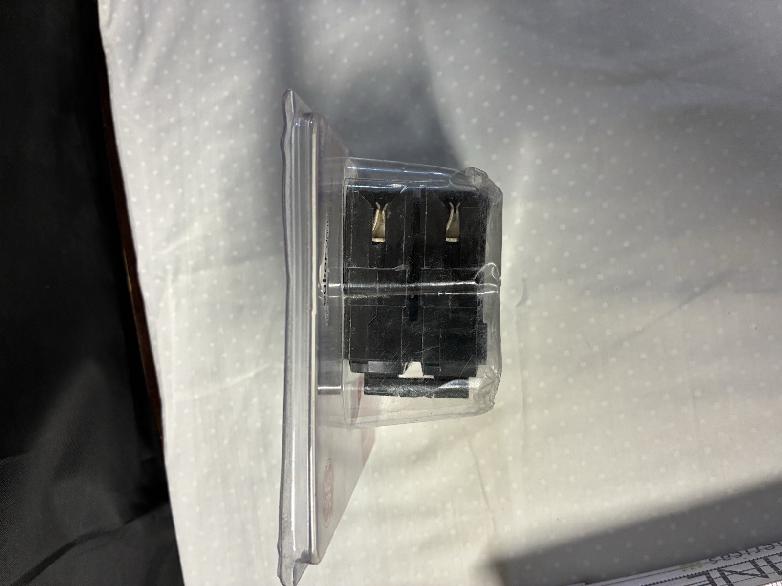 GE THQL21125P 125 Amp Double Pole Circuit Breaker NEW SEALED
