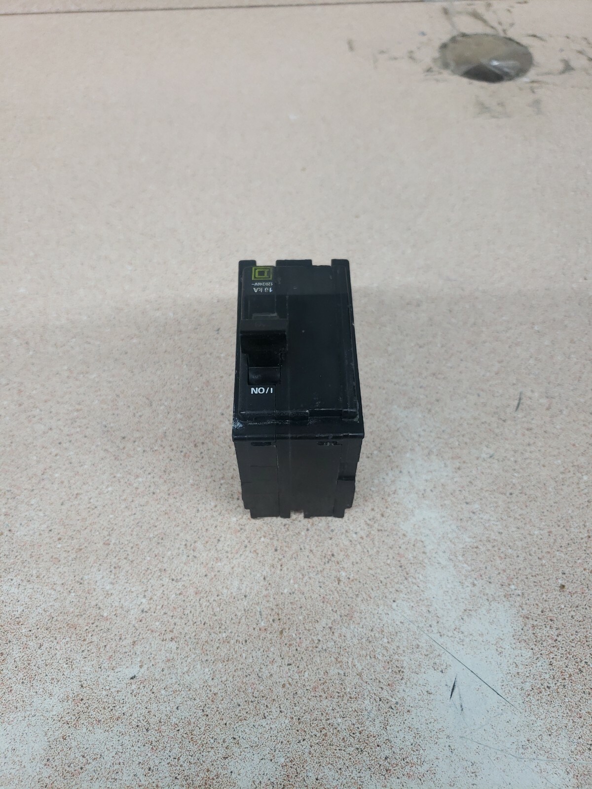 QO220 Square D 2 Pole 20A 240VAC Circuit Breaker 2 YEAR WARRANTY B#