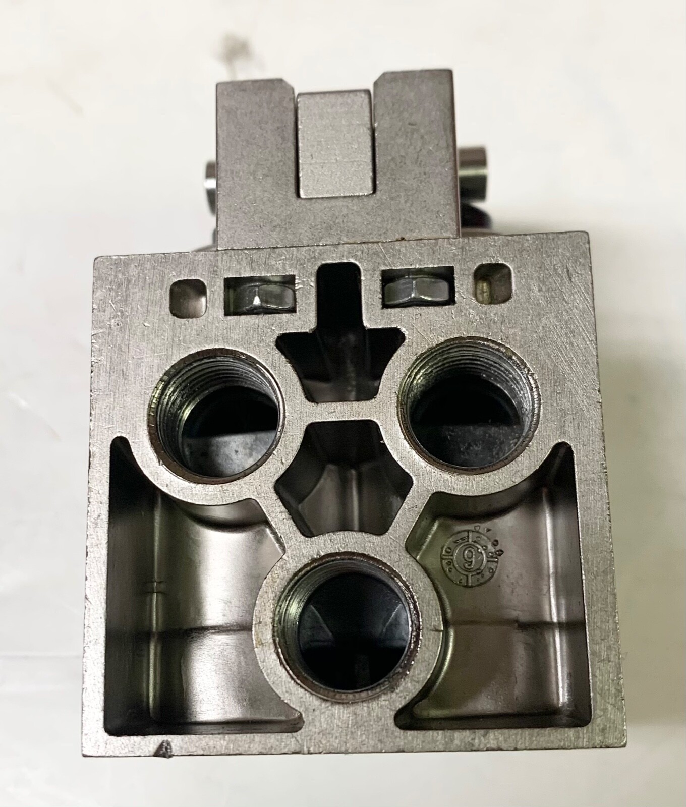 FESTO R-5-1/4-B-CS Roller Lever Plunger Activated VALVE R 5 1/4 B CS 12314013