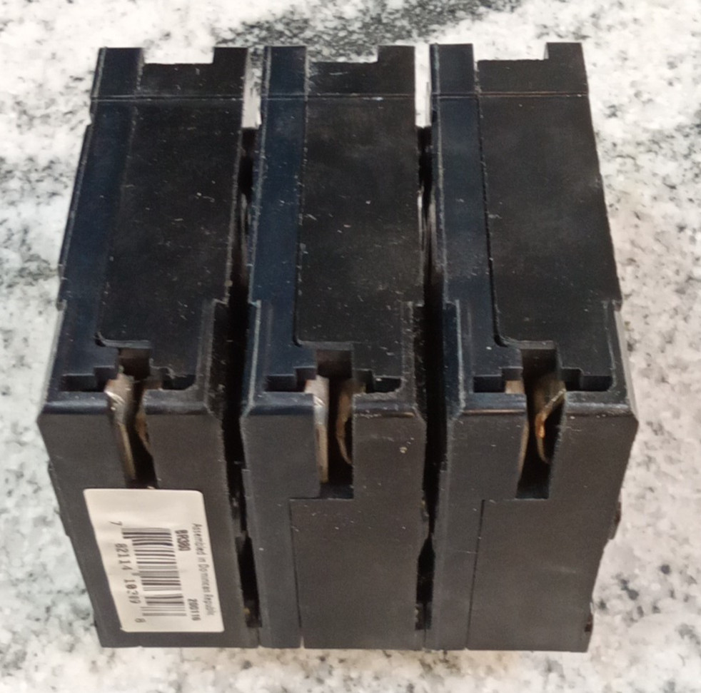 Cutler Hammer/EATON/BREAKER/ BR380/C380/80 A/3 P/120/240V/Standard Trip/USE(C#18