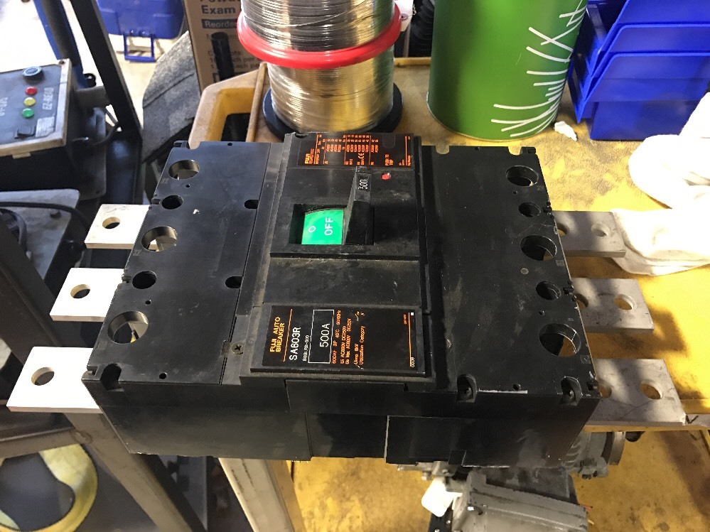 Fuji Electric SA603R 500A 600V Molded Case Auto Circuit Breaker