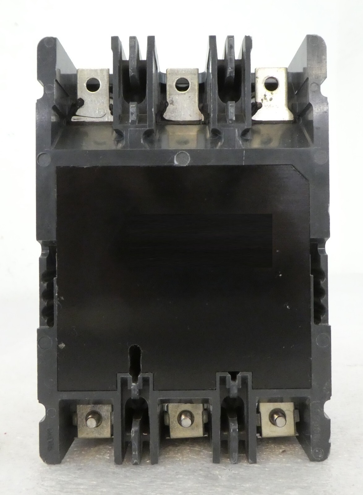 Cutler-Hammer FD3015L FDB3040WL11 3-Pole Circuit Breaker FDB 14k Lot of 4