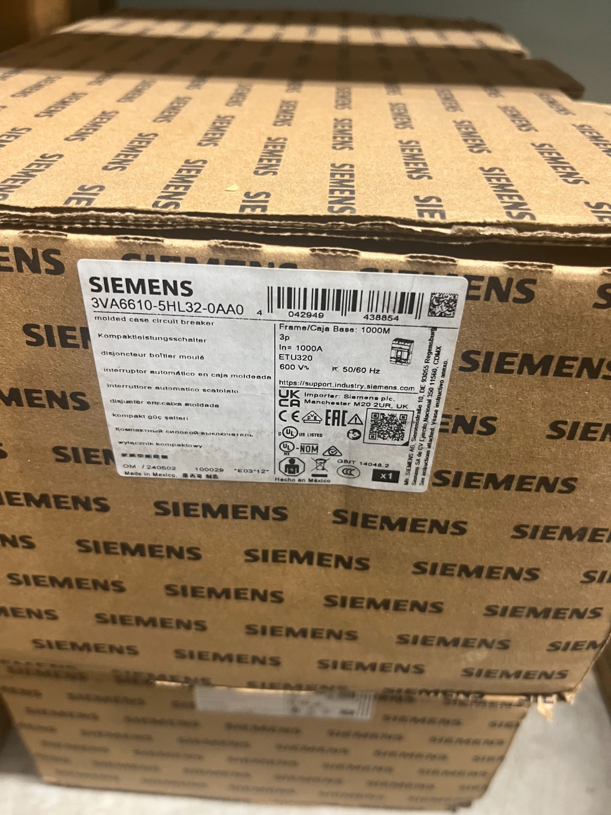 3VA6610-5HL32-0AA0 Siemens 1000a 3P Breaker (replaces old types Siemens 3B100)