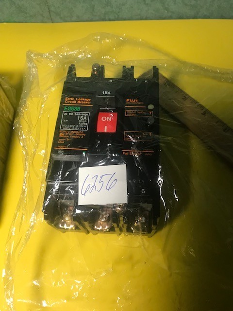 1 Fuji EG53B Circuit Breaker 15 Amp 100-200-440V 30mA W/Mounting Screws Multiple