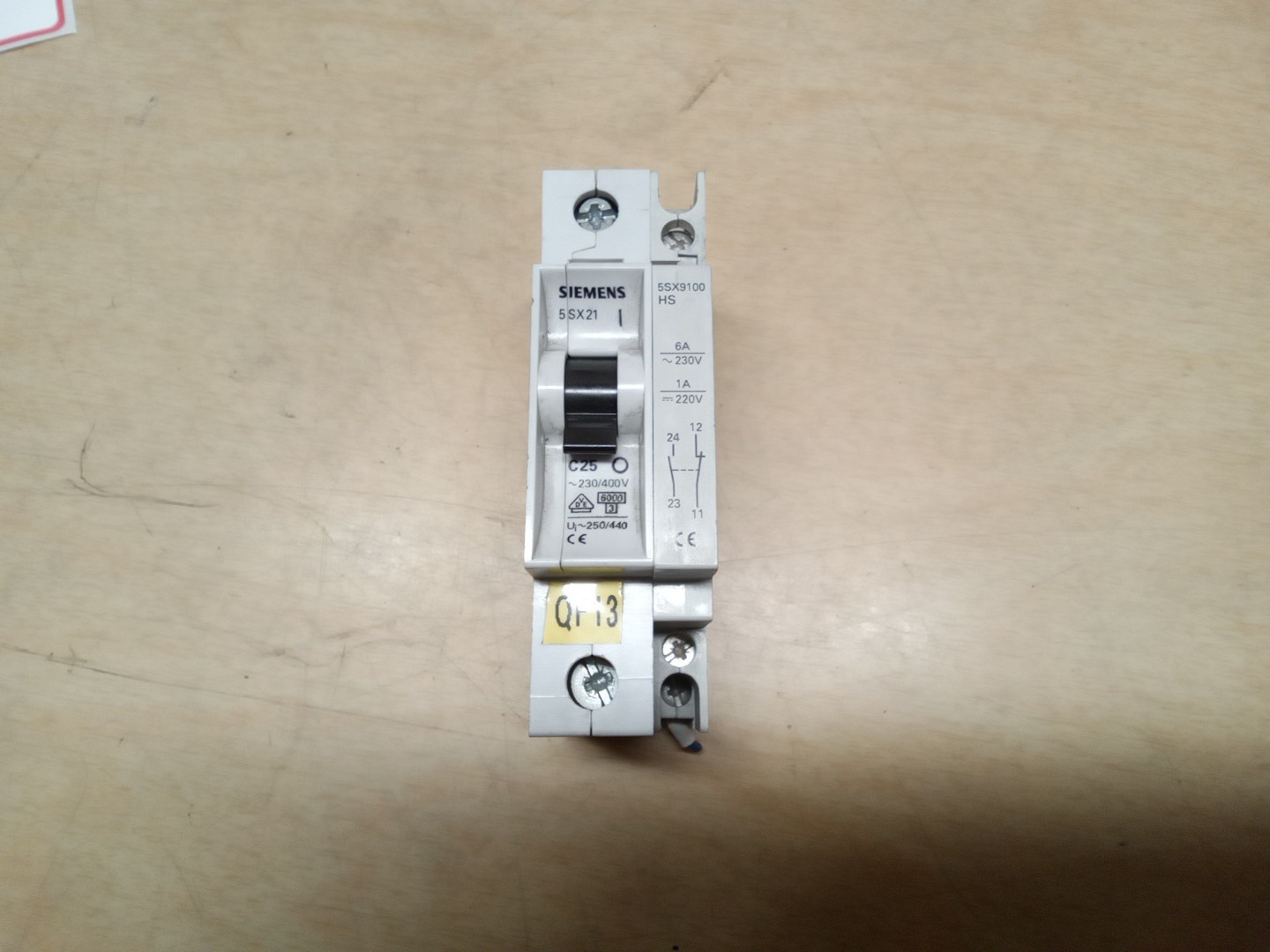 Siemens 5SX21 C25/ 5SX9100 HS Circuit Breaker