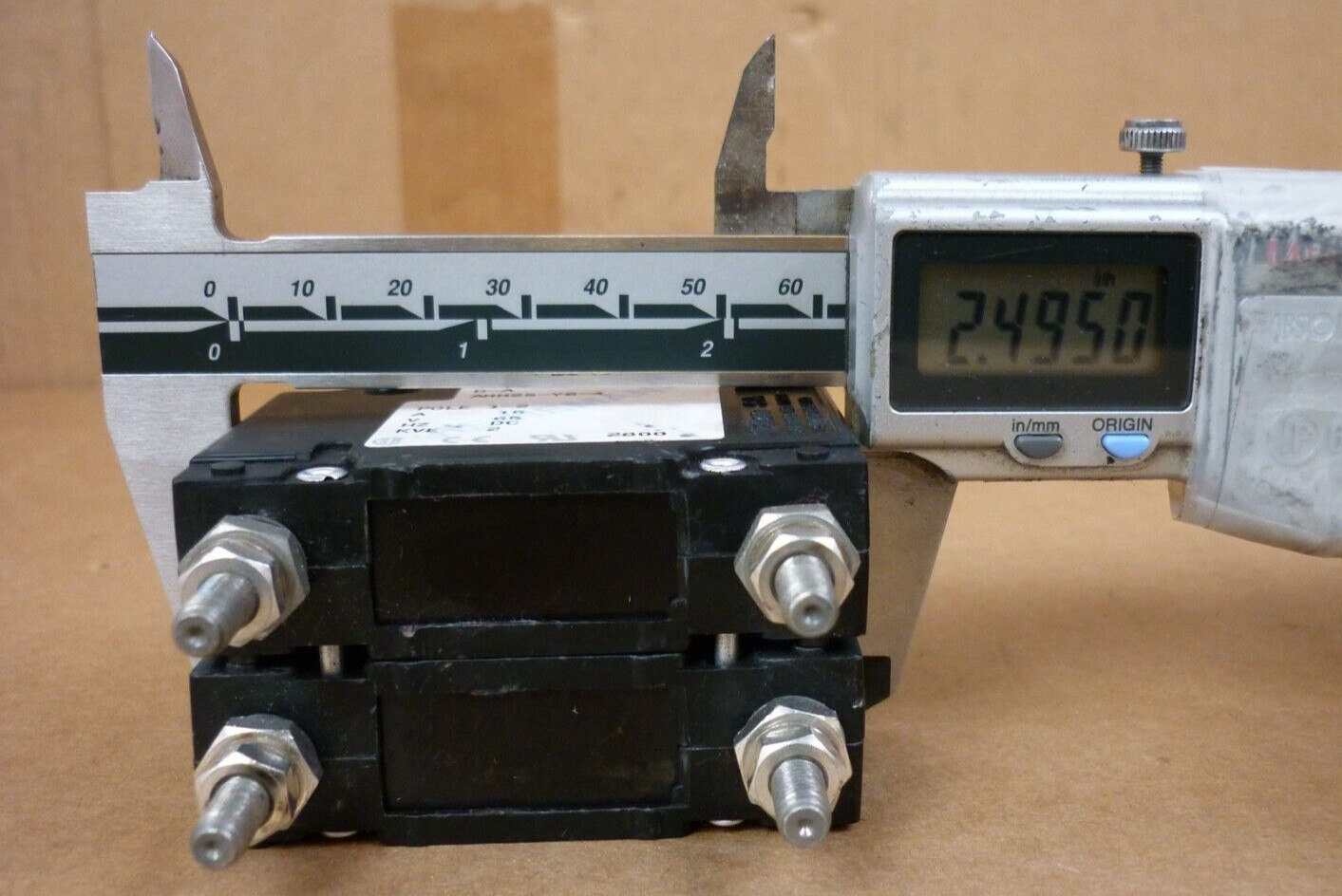 Eaton Heinemann AMM2S Pole 1-2 15A, 65V, HZ DC, 2KVE