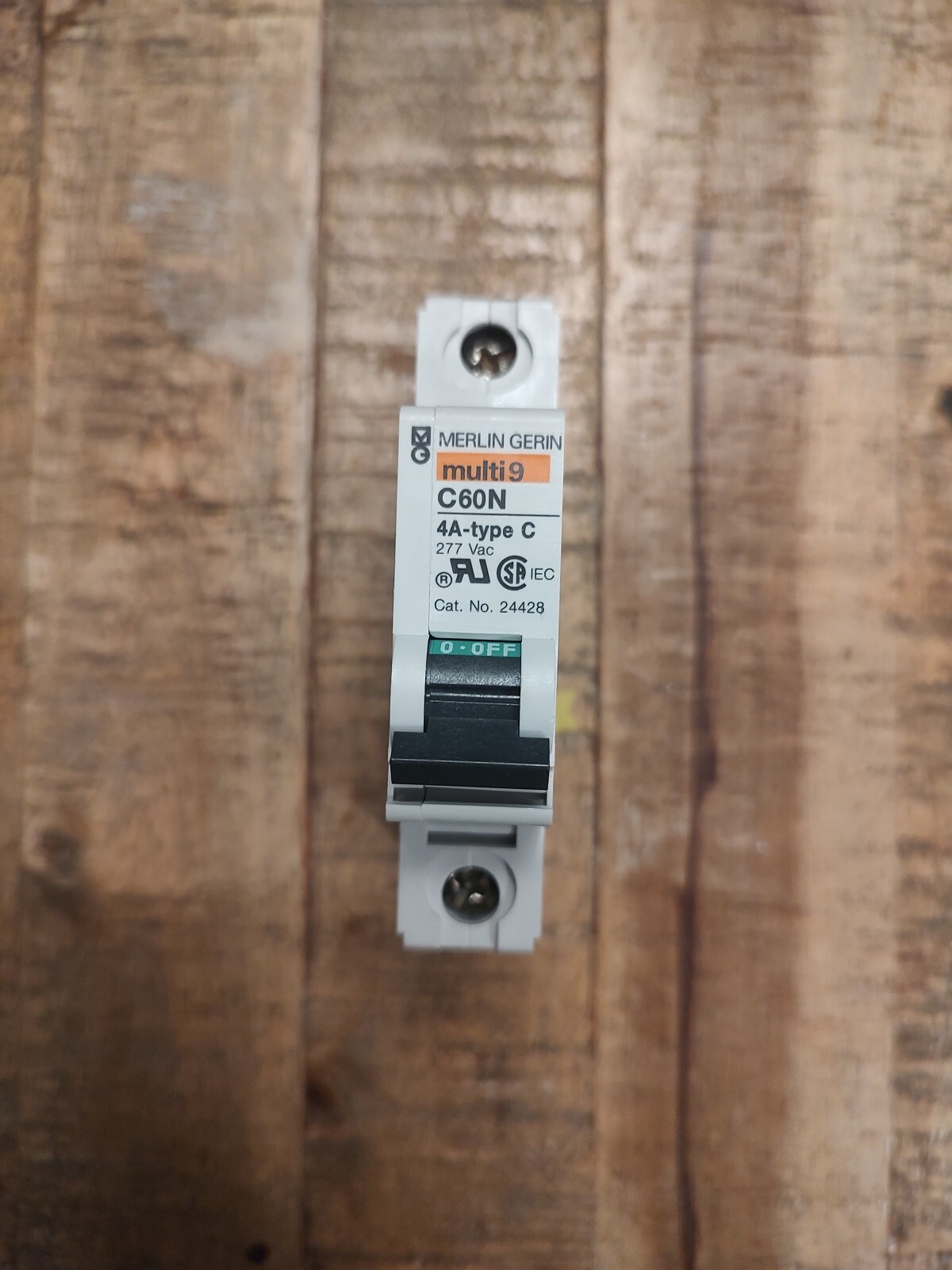 Merlin Gerin Multi9 24428 C60N 4A Type C 277 Volt Din Rail Circuit Breaker