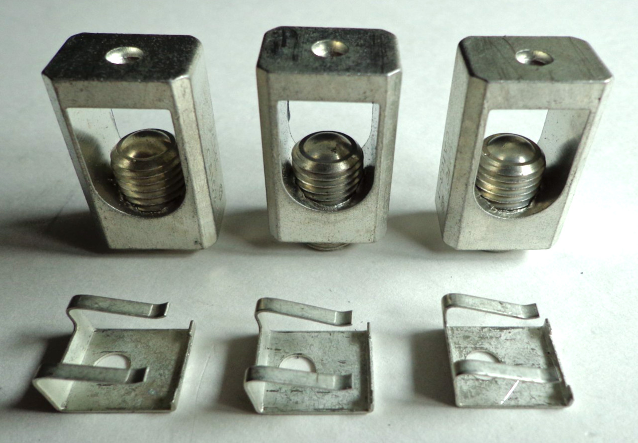 CMC CA103-1 Lugs, 4/0-4 AL7CU, New no box!!