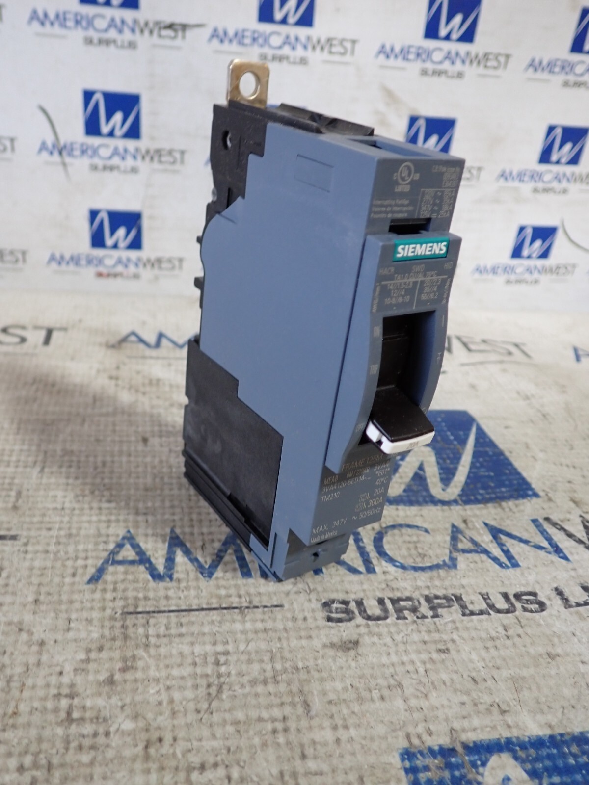 New in box Siemens 3VA4120-5ED14-0AA0 20 amp 1p 347v 3VA4