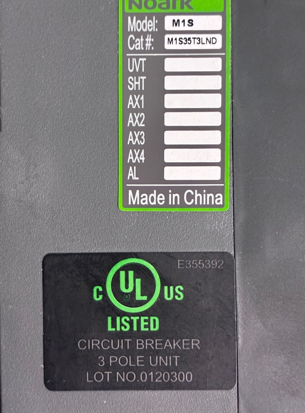 🔥🔥NOARK M1S35T3LND 35A 3P Circuit Breaker E355392 600V – New in open 🔥🔥